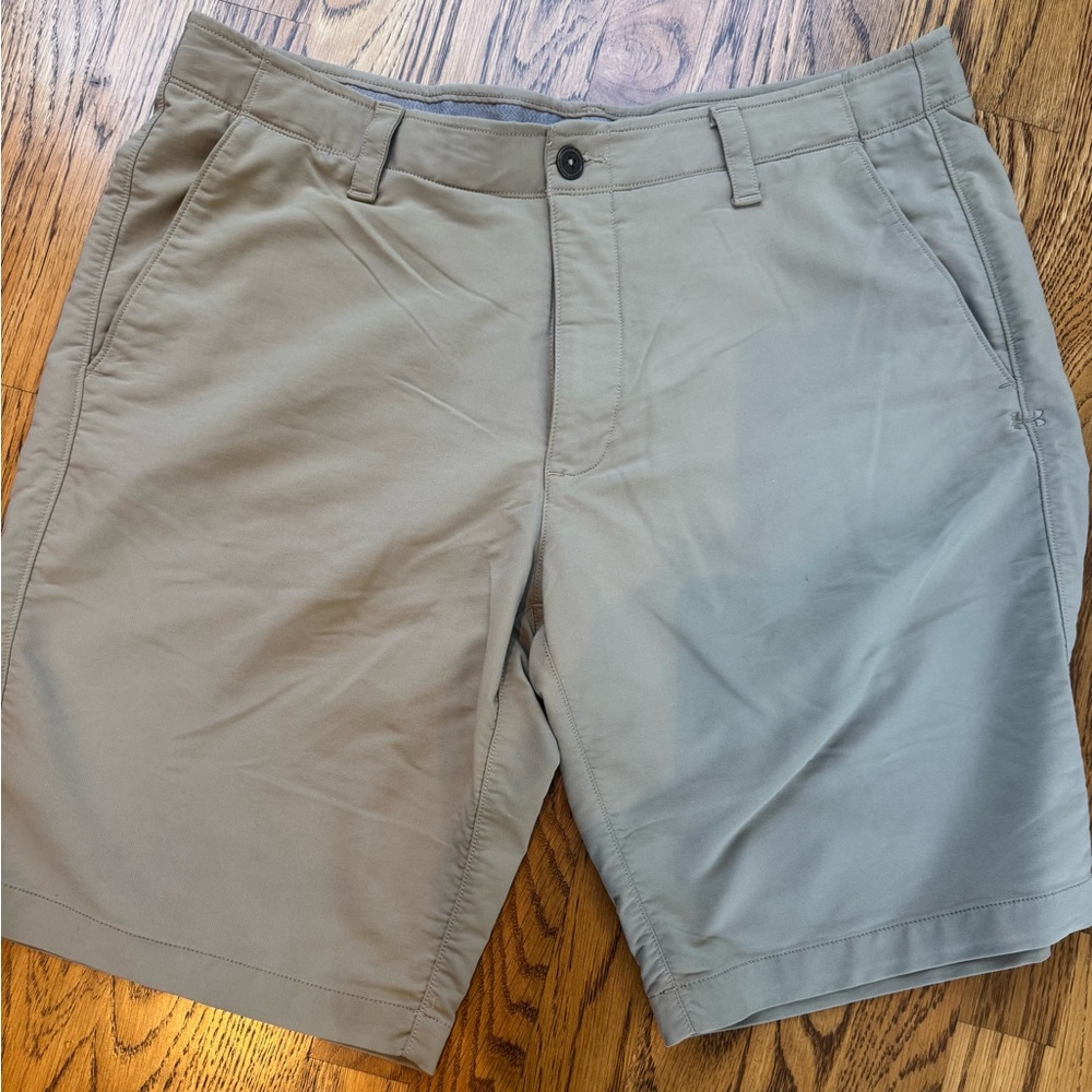 Under Armour Men's Khaki Flat Front Shorts